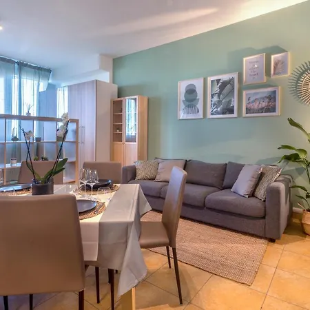 Cavour Elegante Loft In Centro Apartment Macerata